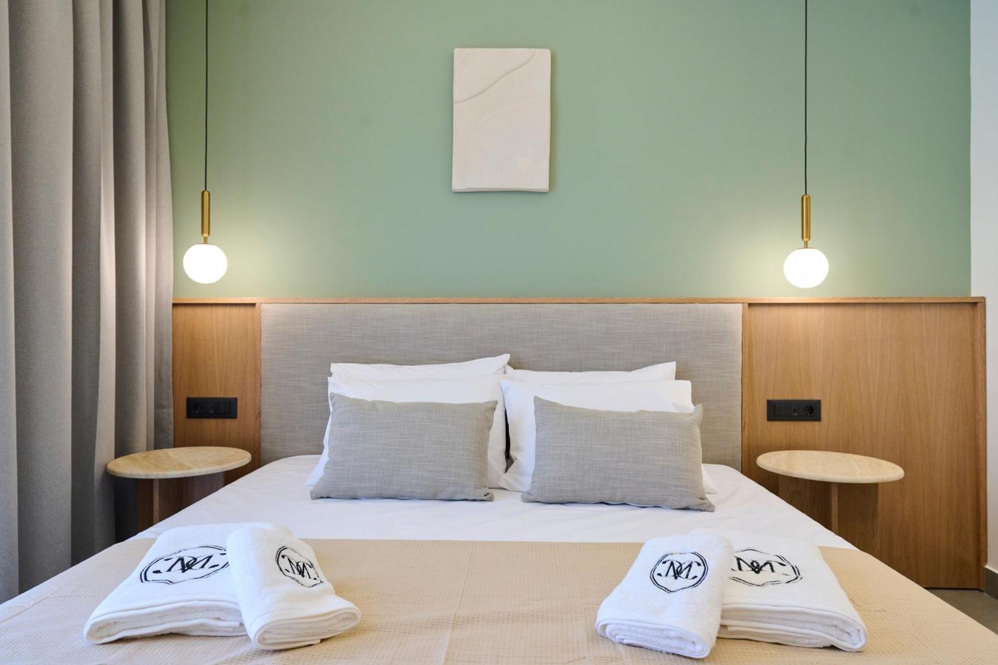 Monarco Executive Hotel *
