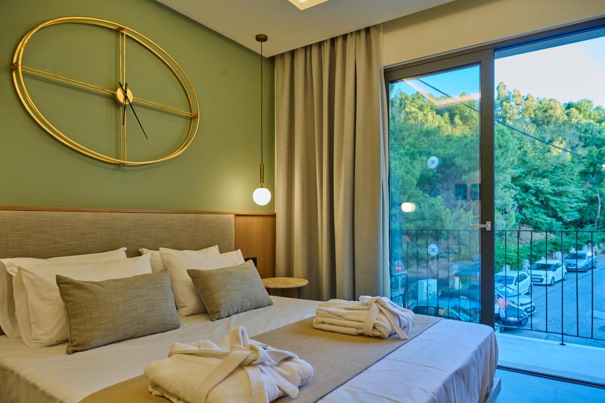 Hotel Monarco Executive *
