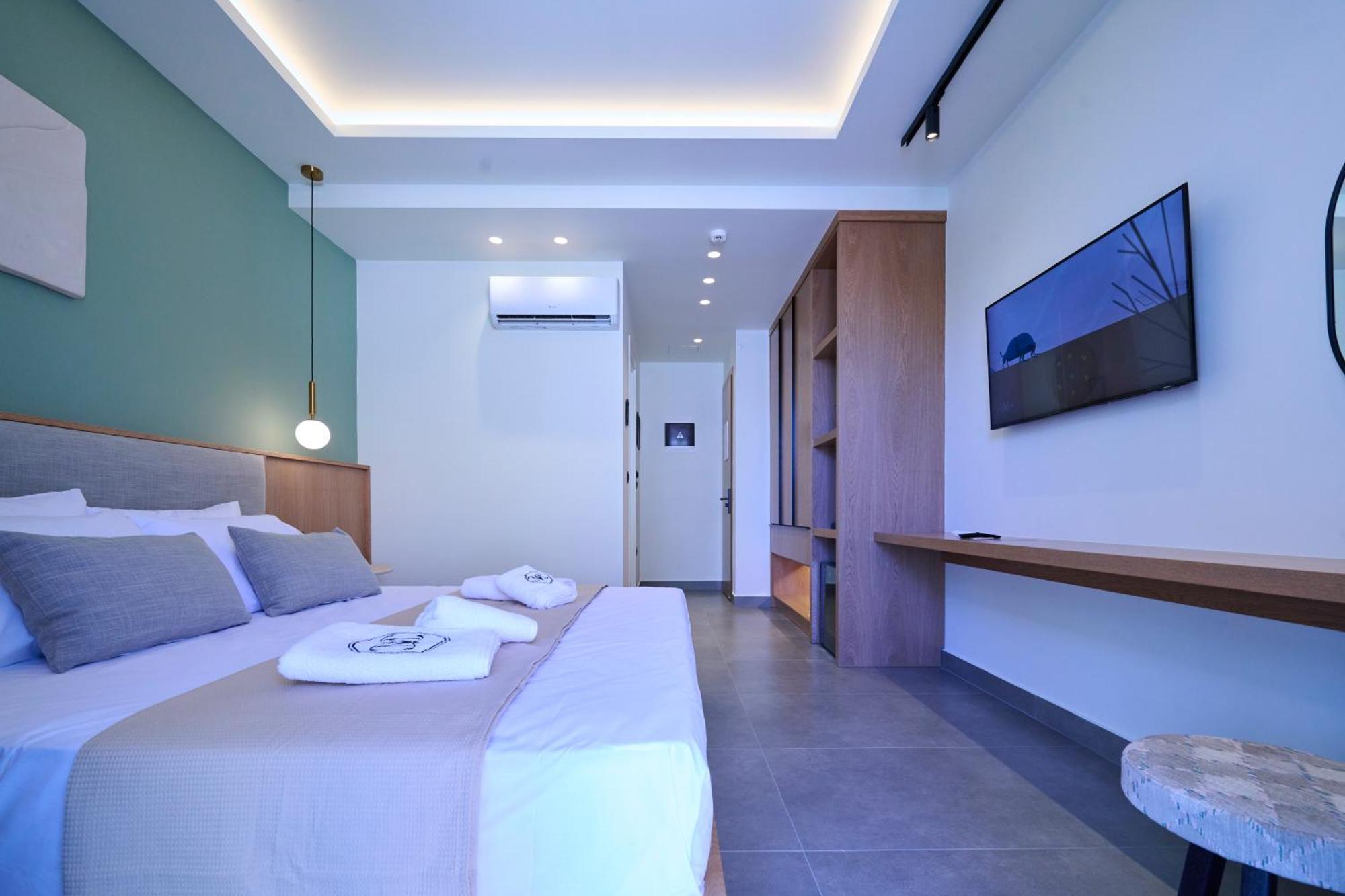 Monarco Executive * Rhodes City