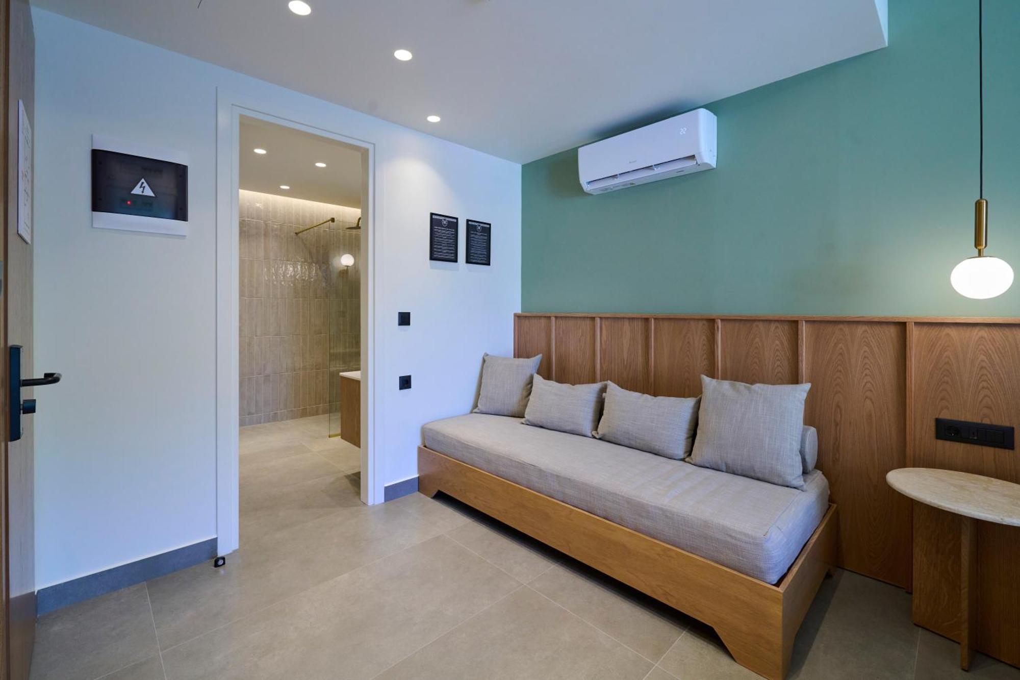 Monarco Executive Rhodes City