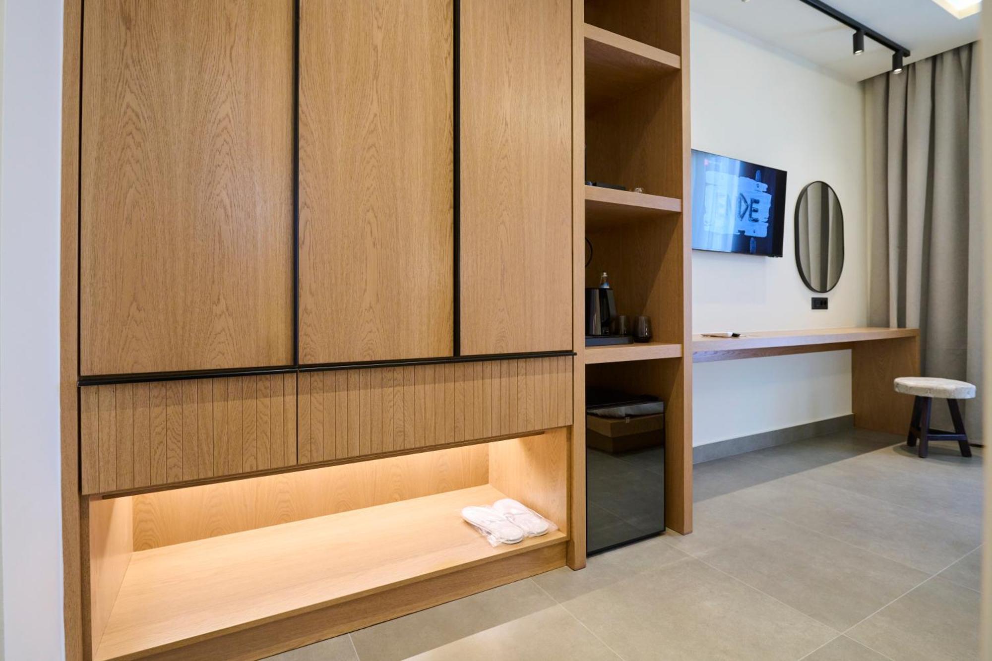Monarco Executive Rhodes City