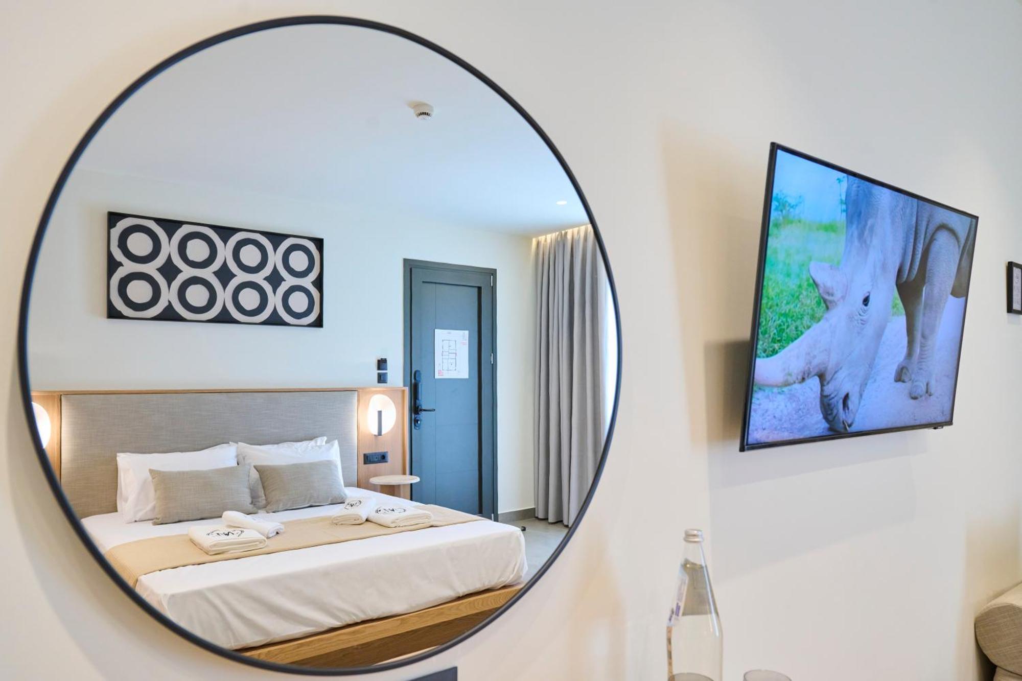 Monarco Executive Hotel